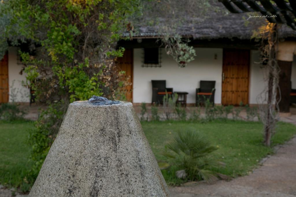Ardea Purpurea Hotel Villamanrique De La Condesa Exterior photo