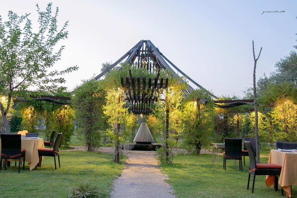 Ardea Purpurea Hotel Villamanrique De La Condesa Exterior photo